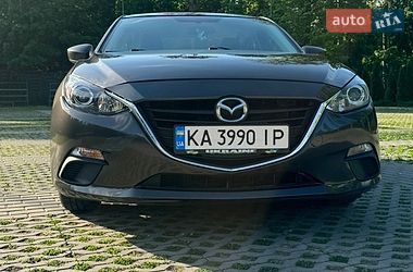 Седан Mazda 3 2015 в Харькове