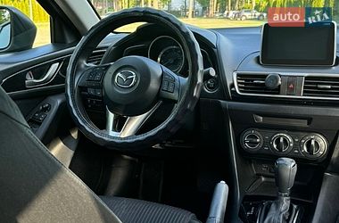 Седан Mazda 3 2015 в Харькове