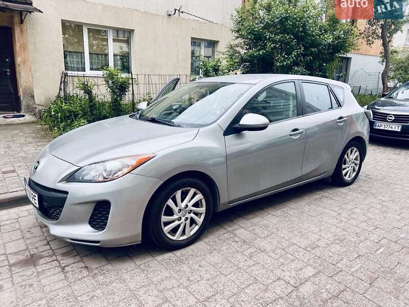 Хэтчбек Mazda 3 2012 в Львове