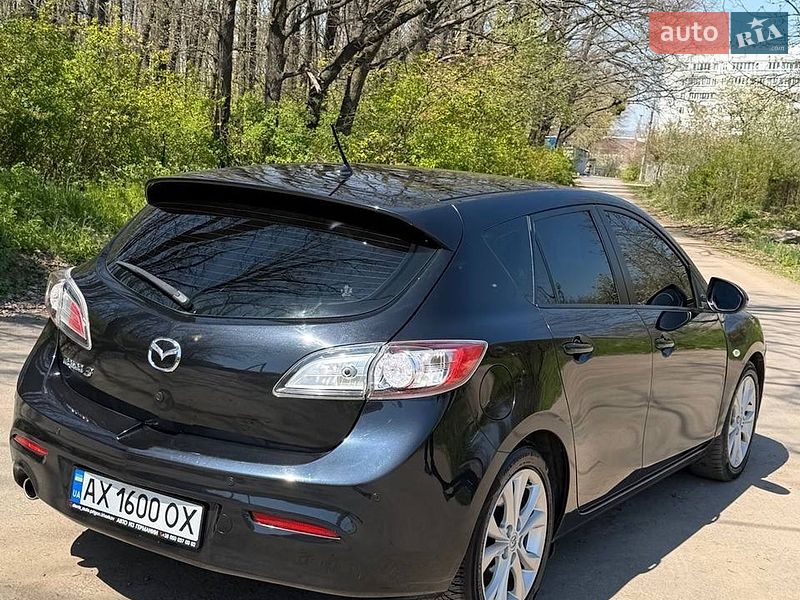 Хэтчбек Mazda 3 2011 в Харькове