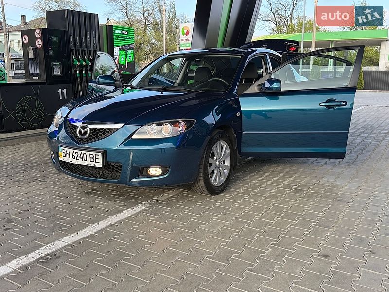 Седан Mazda 3 2007 в Одесі