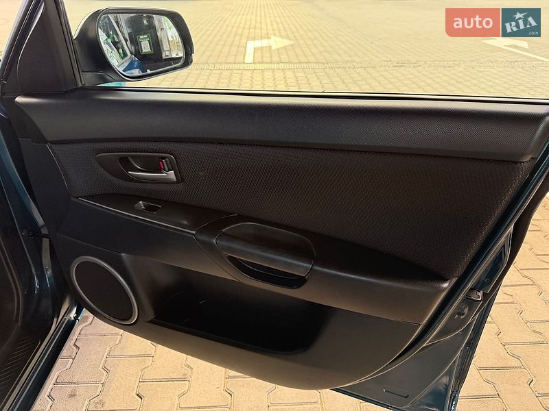Седан Mazda 3 2007 в Одесі