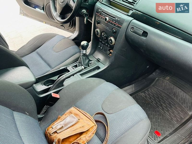 Седан Mazda 3 2004 в Хмельницком