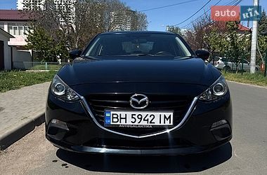 Седан Mazda 3 2016 в Одессе