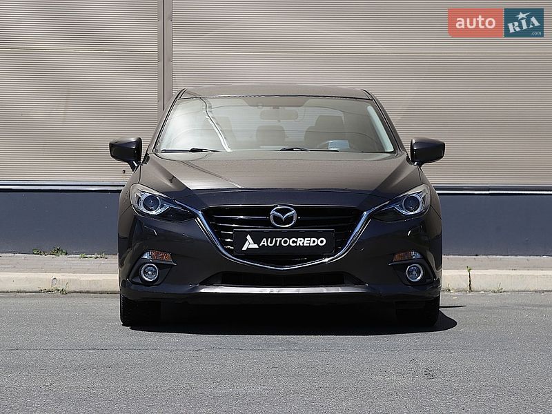 Седан Mazda 3 2014 в Києві