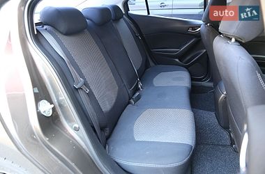 Седан Mazda 3 2014 в Києві