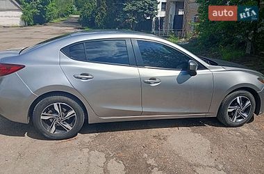 Седан Mazda 3 2015 в Подольске