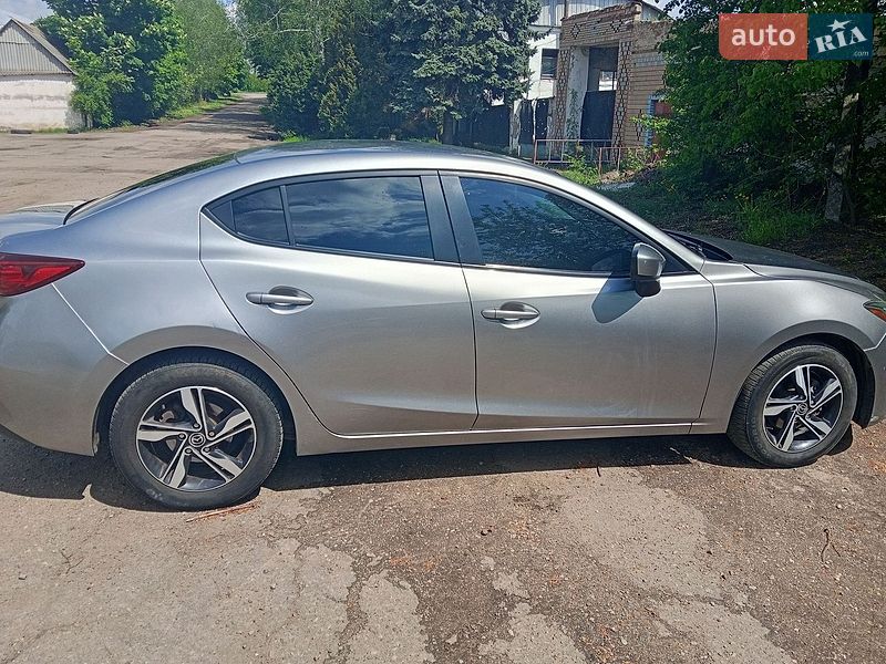 Mazda 3 2015