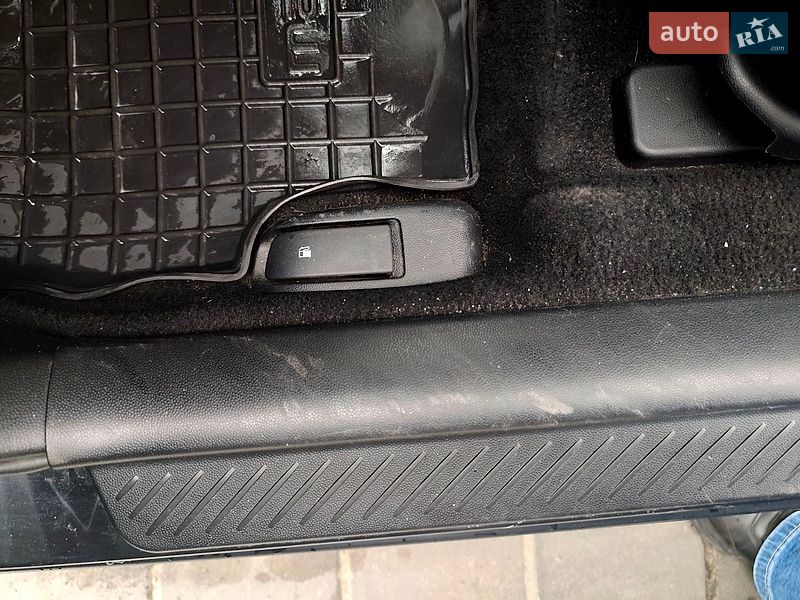 Хэтчбек Mazda 3 2007 в Львове