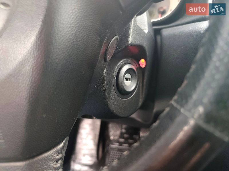 Хэтчбек Mazda 3 2007 в Львове
