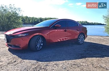 Седан Mazda 3 2021 в Киеве