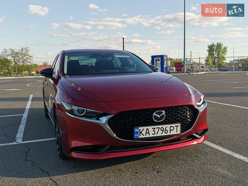 Седан Mazda 3 2021 в Києві