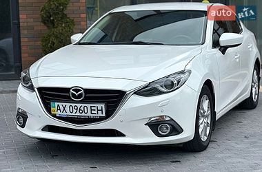 Седан Mazda 3 2015 в Вінниці