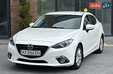 Седан Mazda 3 2015 в Вінниці