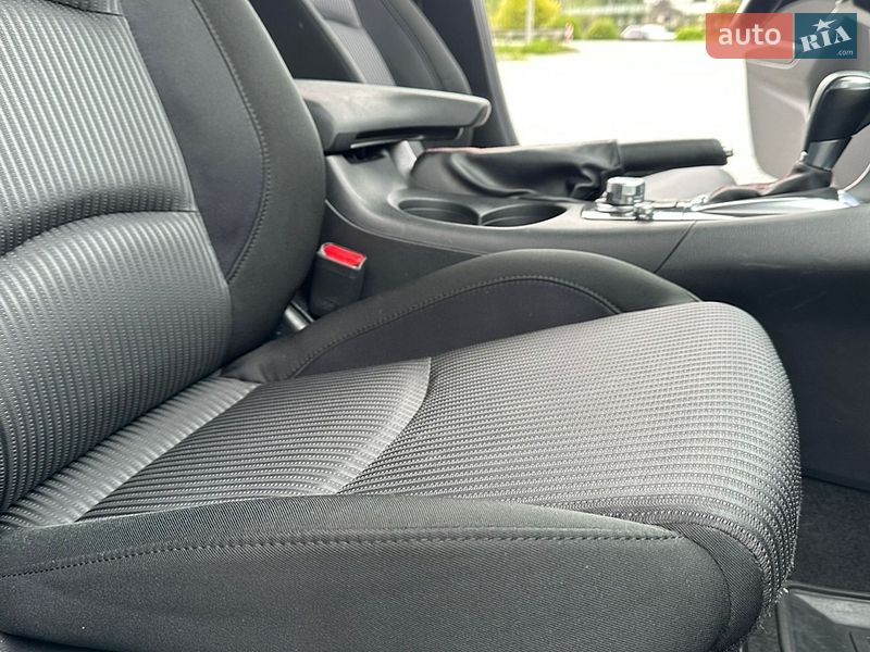 Седан Mazda 3 2015 в Вінниці