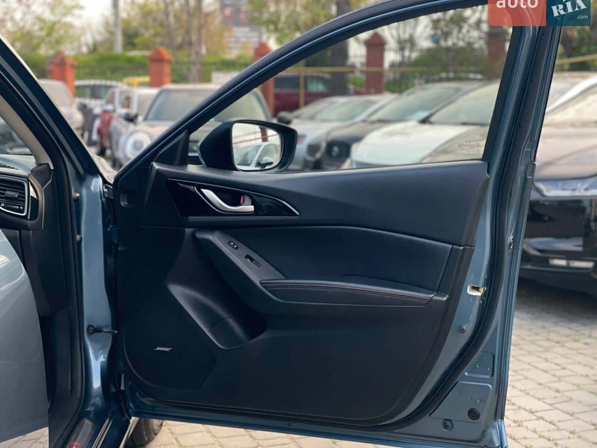 2016 Mazda 3 - мініатюра 15