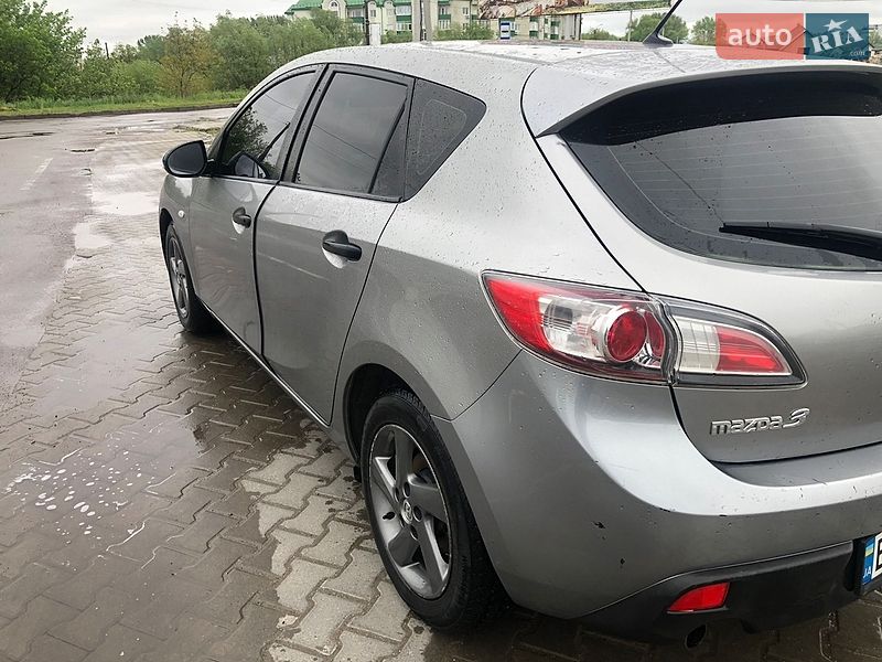 Хетчбек Mazda 3 2010 в Дрогобичі фото 3 Хетчбек Mazda 3 2010 в Дрогобичі