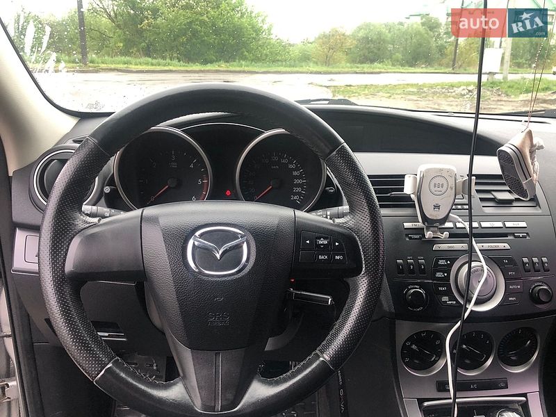 Хетчбек Mazda 3 2010 в Дрогобичі фото 16 Хетчбек Mazda 3 2010 в Дрогобичі