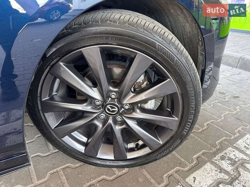 Седан Mazda 3 2021 в Дніпрі