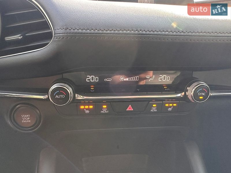 Седан Mazda 3 2021 в Дніпрі