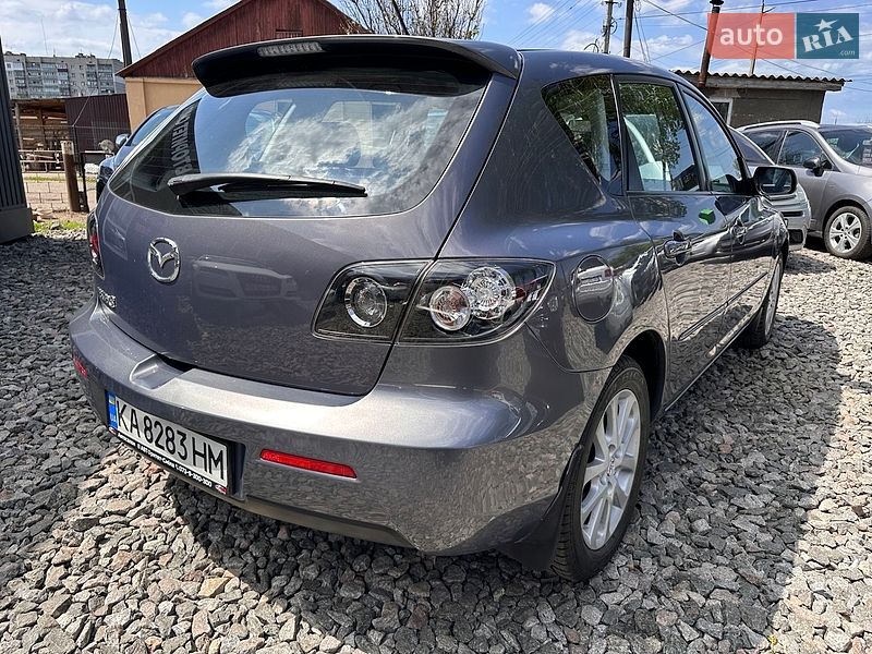 Хетчбек Mazda 3 2008 в Смілі