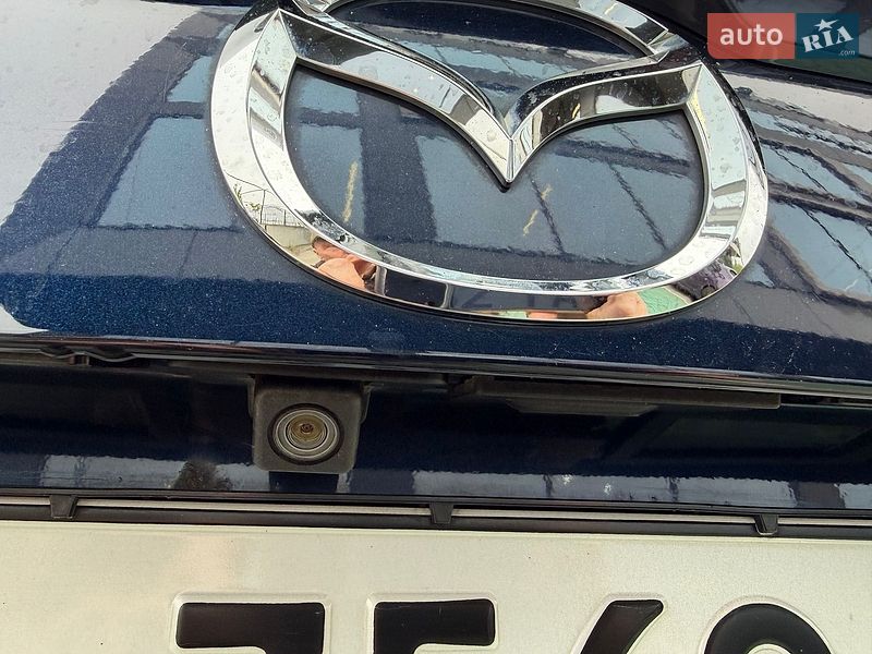 Седан Mazda 3 2016 в Киеве