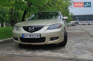 Седан Mazda 3 2008 в Жовтих Водах