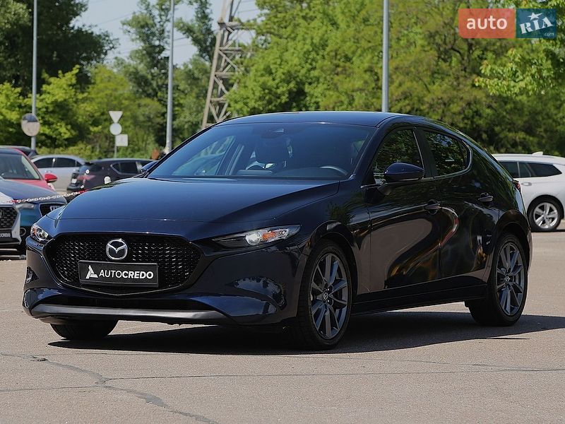 Хэтчбек Mazda 3 2022 в Киеве
