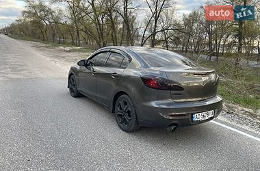 Седан Mazda 3 2012 в Дніпрі