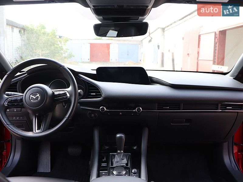 Хэтчбек Mazda 3 2024 в Новомосковске
