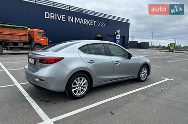 Седан Mazda 3 2013 в Чернигове
