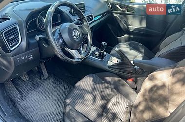 Седан Mazda 3 2016 в Києві