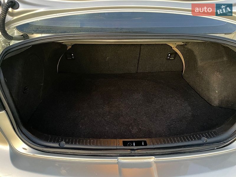Седан Mazda 3 2007 в Николаеве
