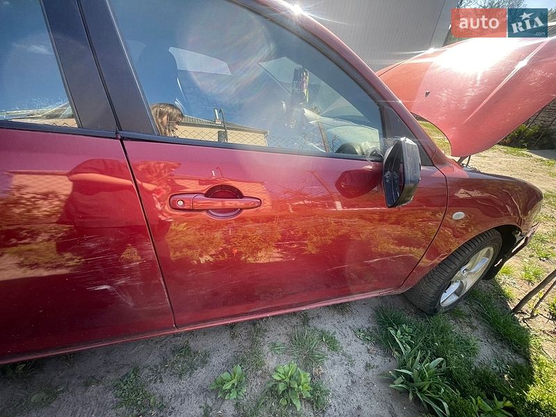 Седан Mazda 3 2003 в Смыге