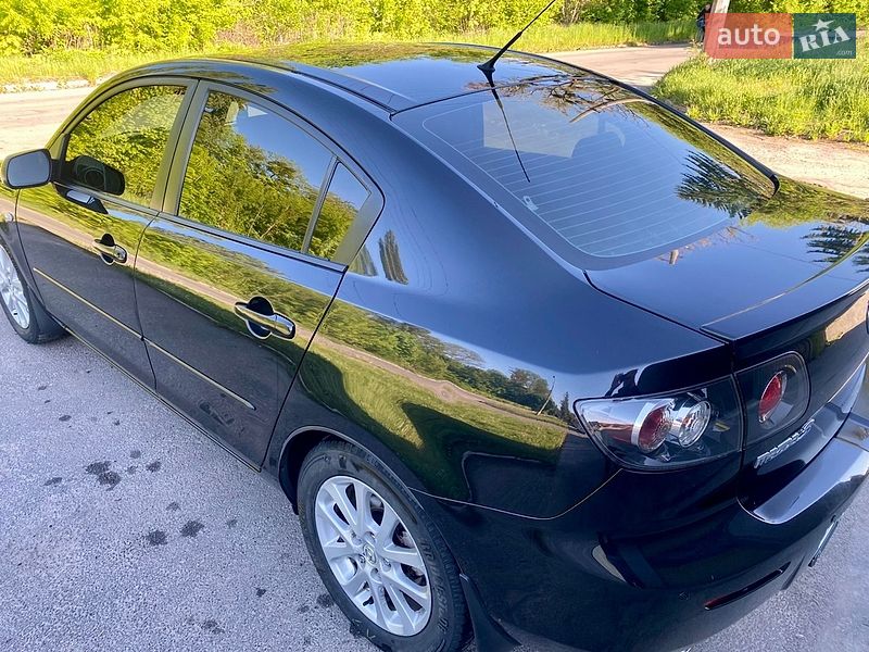 Седан Mazda 3 2008 в Хмільнику