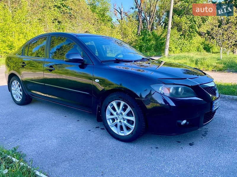 Седан Mazda 3 2008 в Хмільнику
