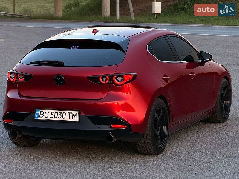 Хэтчбек Mazda 3 2022 в Львове