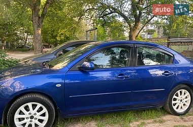 Седан Mazda 3 2009 в Херсоне