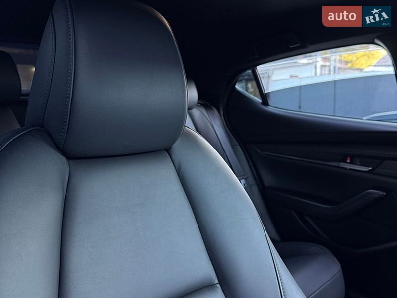 Хетчбек Mazda 3 2024 в Києві фото 16 Хетчбек Mazda 3 2024 в Києві