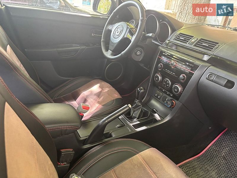Седан Mazda 3 2009 в Херсоне