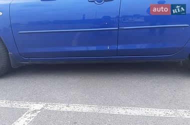 Хэтчбек Mazda 3 2006 в Днепре