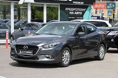 Седан Mazda 3 2017 в Харькове