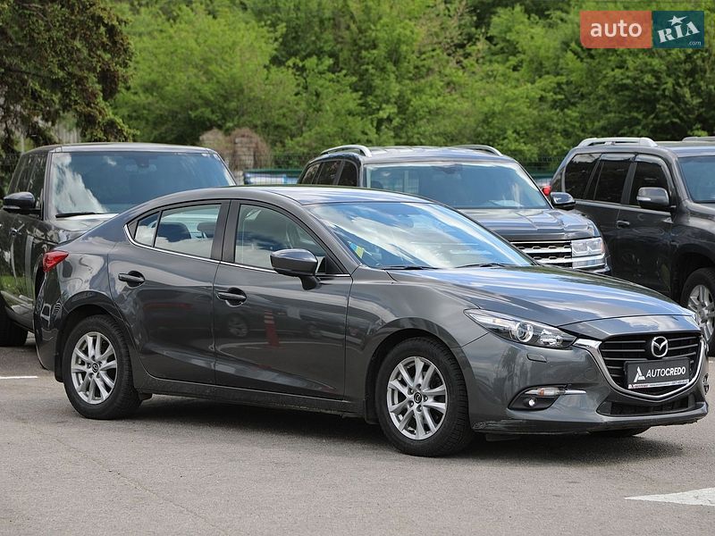 Седан Mazda 3 2017 в Харькове