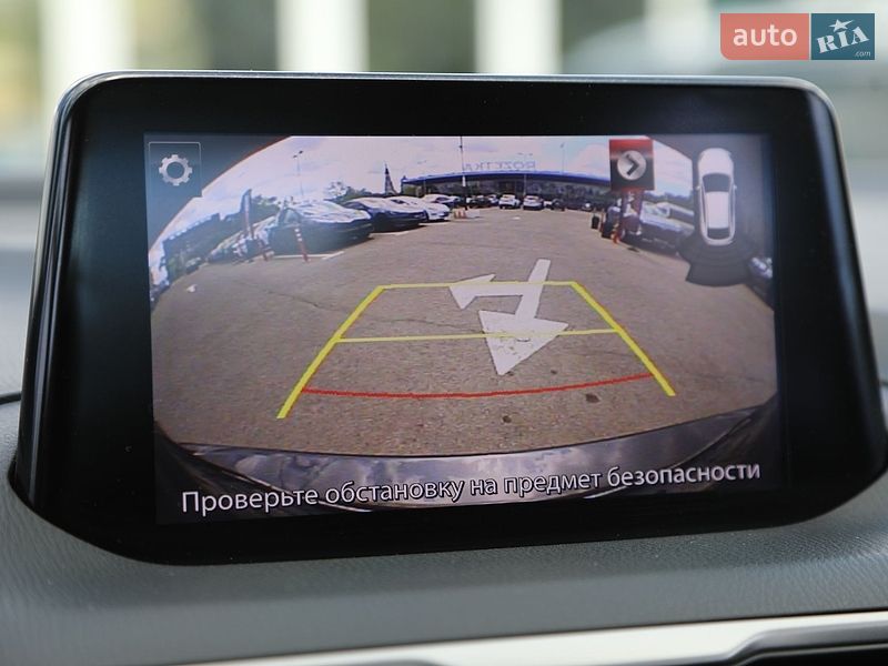 Седан Mazda 3 2017 в Харькове