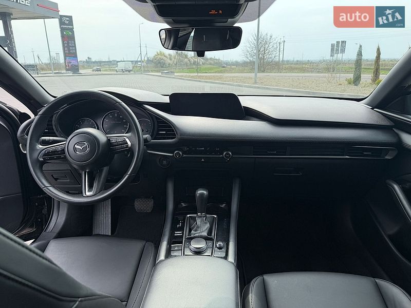 Хетчбек Mazda 3 2023 в Львові