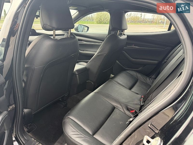 Хетчбек Mazda 3 2023 в Львові