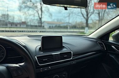 Седан Mazda 3 2016 в Сараті фото 15 Седан Mazda 3 2016 в Сараті