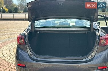 Седан Mazda 3 2016 в Сараті фото 17 Седан Mazda 3 2016 в Сараті