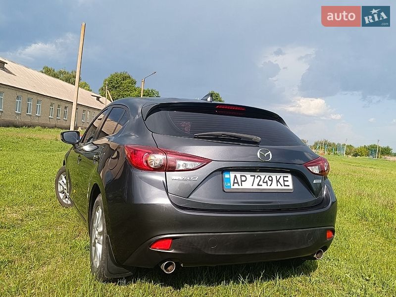 Хетчбек Mazda 3 2016 в Запоріжжі