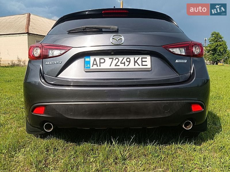 Хетчбек Mazda 3 2016 в Запоріжжі